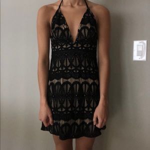 🌟SOLD—New black lace halter dress